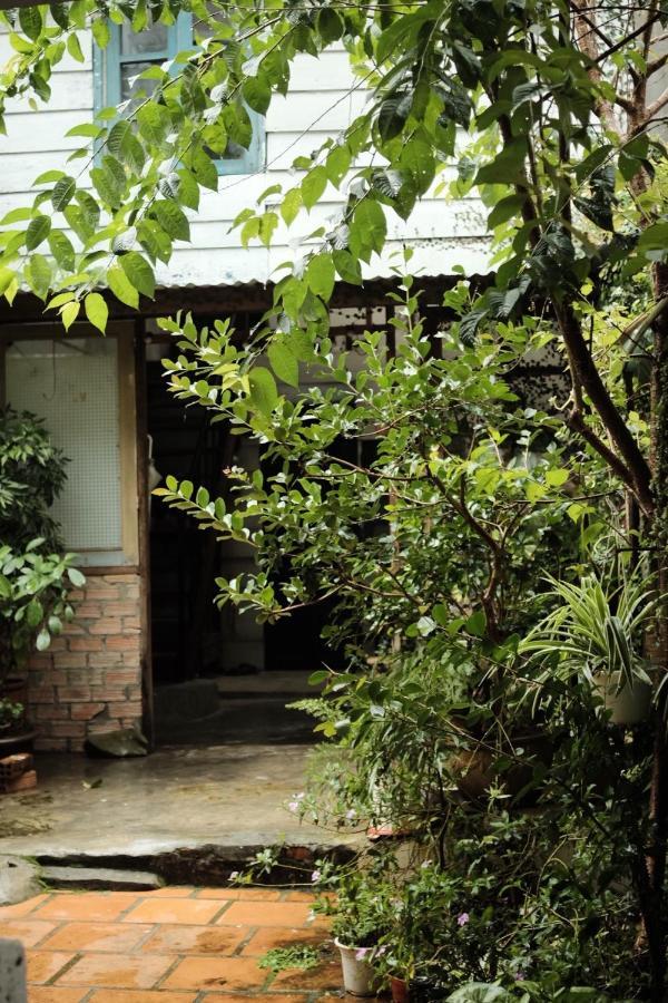 Len'S Hostel Dalat Exteriör bild